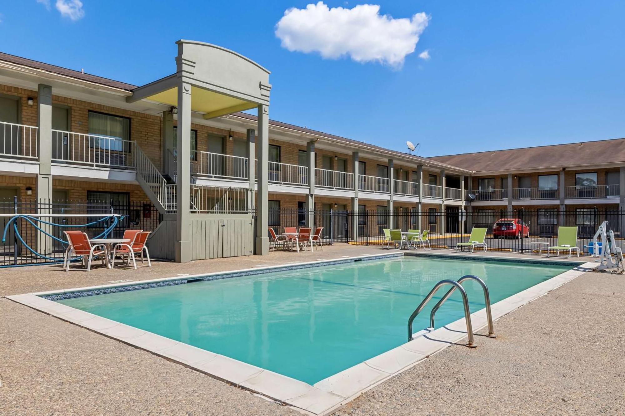 Surestay Plus By Best Western Beaumont Extérieur photo